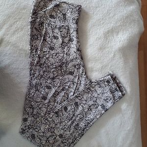 Leggings (color your own)